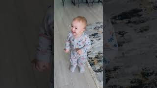 Dans eden bebek 🕺🪩 funnybabyvideos baby bebek cutebaby [upl. by Areis]