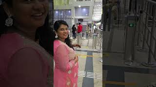 🤯Airport la asingama pochi kumaru🥹 pregnant trending shortsfeed valakappufunction [upl. by Zacks]