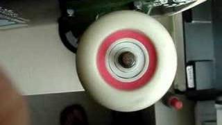 Ceramic Bearings vs ABEC 7s [upl. by Kartis]