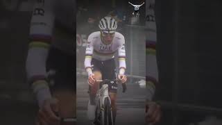 La 1ère victoire de Tadej Pogacar avec le maillot arcenciel sur le Giro dellEmilia [upl. by Lilac]