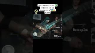 Guitarrista tocando a 320bpm na palhetada 🤯 guitar guitarrista rock metallica heavymetal music [upl. by Eirena842]