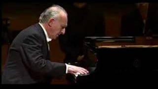 Maurizio Pollini plays Chopin Nocturne no 8 op 27 no 2 [upl. by Ailaza606]