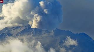 Oct 19 2024 Significant Eruption of Popocatepetl Volcano [upl. by Paz]