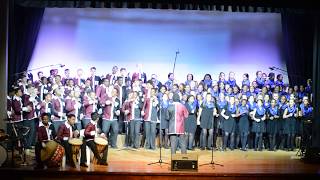 St Marys DSG Kloof and Kearsney College combined Choir sing Emarabini [upl. by Fitzgerald]