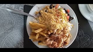 ISCA DE FRANGO FRITAS FAROFA MOLHO À CAMPANHA ARROZ E FEIJÃO [upl. by Ahtiekal]