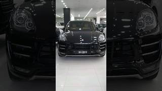 Inside look Porsche Macan Turbo features [upl. by Morton]