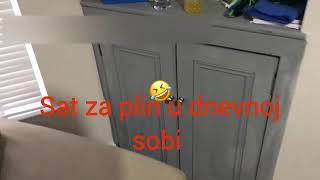 Englezi drze sat za plin u dnevnoj sobi [upl. by Eisteb459]