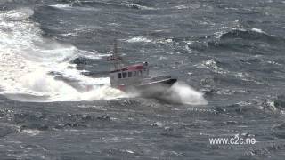 Lindesnes og tåkelurens dag RS Hvaler kjører utefor Fyret [upl. by Alleuol]