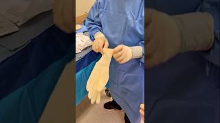 How do SURGEONS put on GLOVES🧤 😳 shorts [upl. by Gustavus]