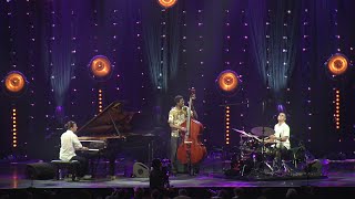 Alfredo Rodriguez Trio at Jazz in Marciac 2015 quotQuizas Quizas Quizasquot [upl. by Possing65]