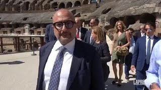 Ferragosto e musei aperti la visita del Ministro Sangiuliano al Colosseo [upl. by Paucker]