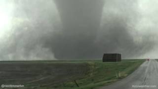 4K VIDEO of strong stovepipe tornado south of Dodge City KS [upl. by Anirret]