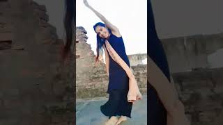 Jimmy Jimmy aaja aaja SHIVI dance 💃💃💃 old song [upl. by Ezeerb]