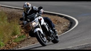 Suzuki GSR 750  Sound Action und Test [upl. by Hornstein]