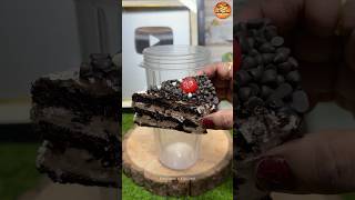 Chocolate cake shake 😍😍❤️❤️…shorts chocolate chocolateshake cake viralvideo kalpanaskitchen [upl. by Yeruoc]