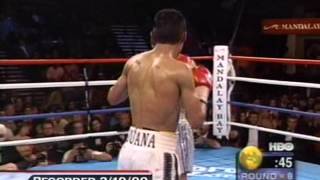 Marco Antonio Barrera vs Eric Morales [upl. by Shimberg358]