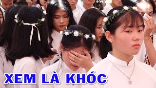 10 phút đẫm nước mắt khoảnh khắc học sinh lớp 12 ra trường [upl. by Odille]