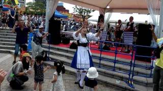 オオサカオクトーバーフェスト2011japan osaka oktoberfest 2011 Englmaenner「Ententanz」 H23919 [upl. by Penland]