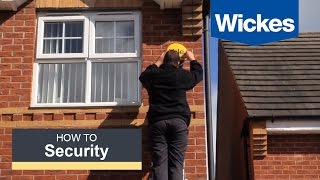 How to install a Yale easy fit alarm with Wickes [upl. by Justen195]