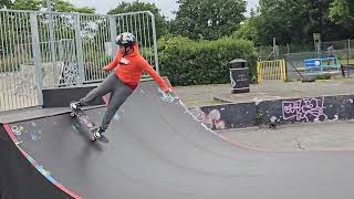 Abandoned Skatepark in London Jacob Skateboarding at Feltham Skatepark I Love This Father and Son [upl. by Lingwood]