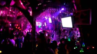 Chine Discothèque à Kunming  China Clubbing Part 2 in Kunming [upl. by Lachus2]