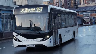 Hulleys of Baslow quot1quot YX23 OTB enviro 200 mmc leaving Sheffield interchange on a 257 to Glossop [upl. by Siri386]