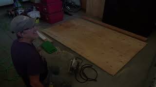 How to Cut Plywood With Skilsaw for Dummies [upl. by Eded]