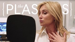 Real Housewife Sonja Morgans 20Minute NonSurgical Face Lift  The Plastics  Harpers BAZAAR [upl. by Ellac517]