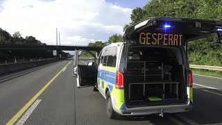 Gasaustritt aus LKW  A1 zw UnnaKamen 24h gesperrt 1011724 [upl. by Rubbico]