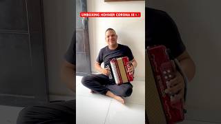 UNBOXING HOHNER CORONA III [upl. by Dlonyar]