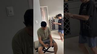 Melhor remédio para dor na coluna 🤣 humor shorts youtuber funny youtube viralshort short [upl. by Sharity649]