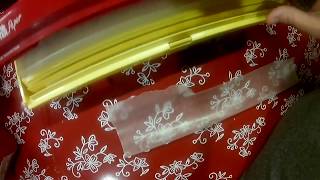 Kitchen Gadgets Wrap Master How to Change the PaperPlasticFoil [upl. by Jared744]