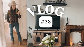 VLOG 33  WOHNZIMMER MAKEOVER IM WESTERNSTIL 🤠  NEUER COWBOYHUT amp SCHNEELIEBE  coyote diaries [upl. by Einobe57]