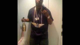 Fabolous Wears Fake Jewlery [upl. by Gerik]