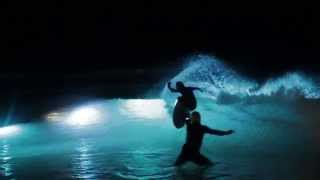 2015 Video Test Series  Nº1 Night Surfing at Wavegarden [upl. by Bunch]