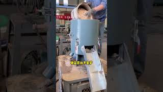 flat die pellet machine recycle waste sawdust to make wood pellets easy to start for pellet making [upl. by Anawyt266]