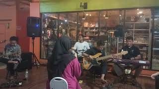 Ayu Agis II Latihan II Star Akustik II 2024 [upl. by Matthiew]