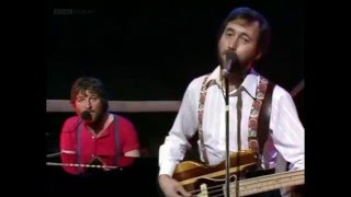 Chas amp Dave  Rabbit TOTP 1981 Original audio [upl. by Madelaine741]