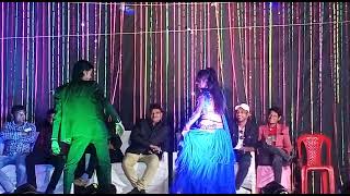 Chalo Ishq Ladaaye Sanam kisi disco mein chaloIshqladaaye trendingdance viralvideodance dance [upl. by Nwahsat]