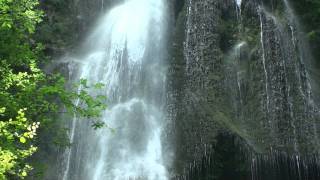 Cascade dAutoire waterval [upl. by Dnyletak]