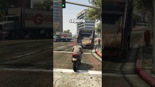 Nunca Sigas al Camión de la Basura en GTA 5 [upl. by Kartis]