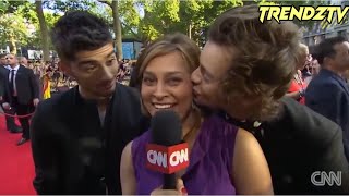 Best Top 20 News Reporters Caught Kissing On TV Moments [upl. by Dewey]