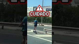 PATINETE a 65 kmh en AUTOVÍA 😯 [upl. by Ehud]