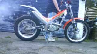 my 2000 sherco 200 graham jarvis special edition trials bike [upl. by Neukam612]