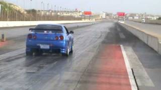 R34 GTR TESTING AT HALFAR  ESCORT TOO [upl. by Yebot]