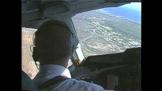 KLM MD11 COCKPIT VIEW  TURNING BASE  FINAL  LAND AT CURACAO TNCC [upl. by Atilrak452]