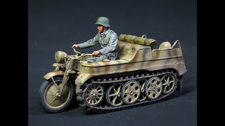 TAMIYA 135 GERMAN SdKfz2 KETTENKRAFTRAD [upl. by Benilda]