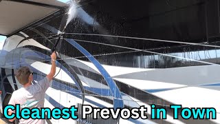 Keep Your Prevost Sparkling  Best Wash Ever [upl. by Laurens]