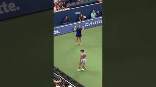 La LAMENTABLE actitud de Yulia Putintseva con una recogepelotas [upl. by Nesta21]