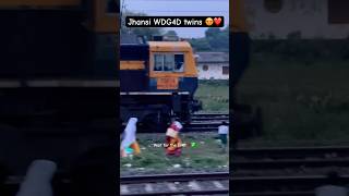 Turned off diesel locomotives twins 😲🔥 Jhansi WDG4D Twins😍 ytshorts wdg4d indianrailway [upl. by Niwre]